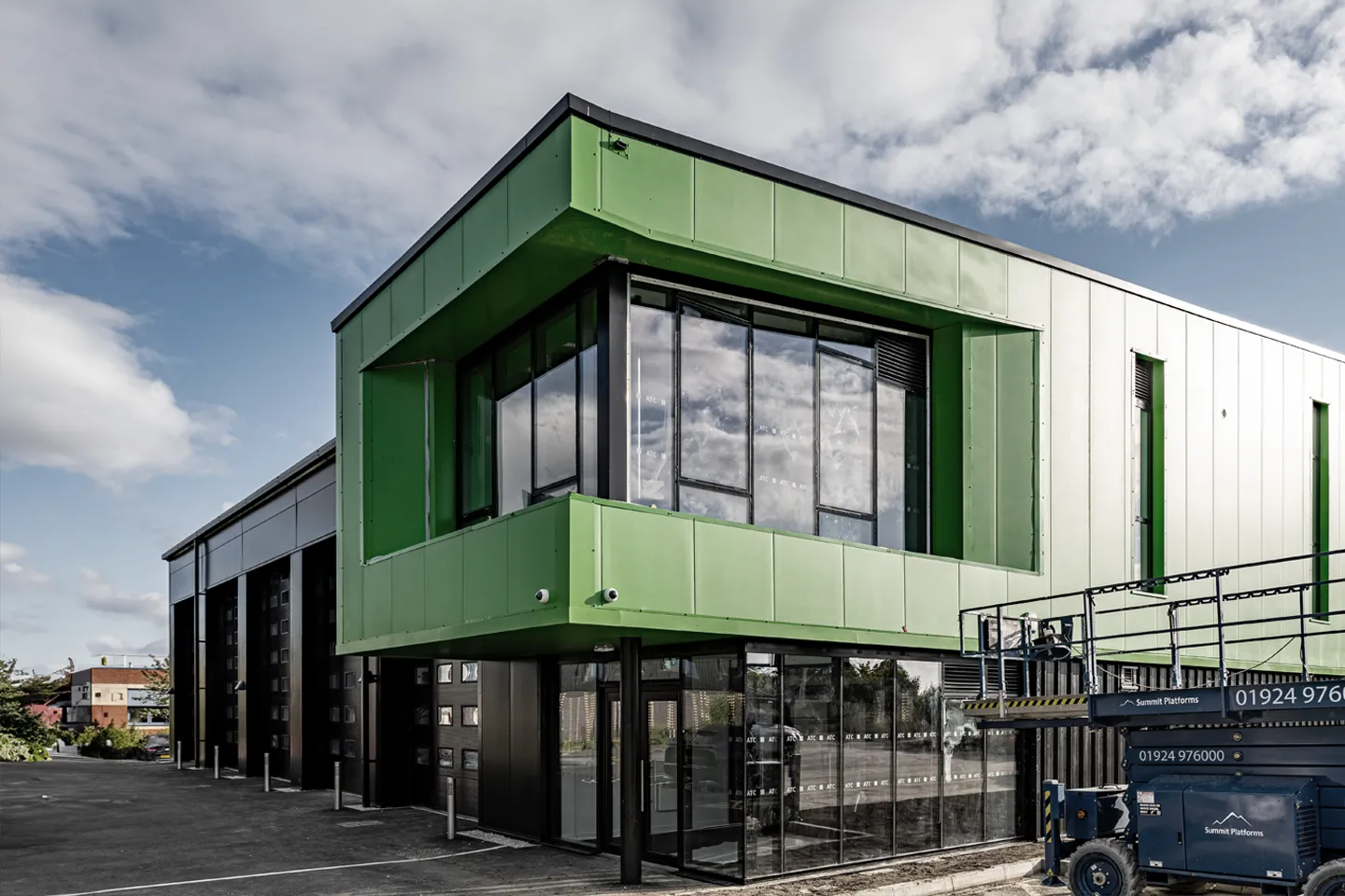 Barnsley College Motor Vehicle Technology Centre